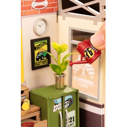 RoboTime - Casa miniatura Garagem 2xAAA