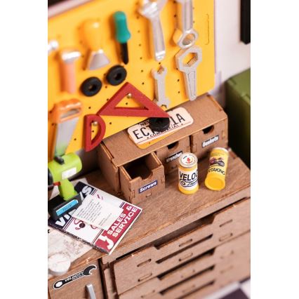RoboTime - Casa miniatura Garagem 2xAAA