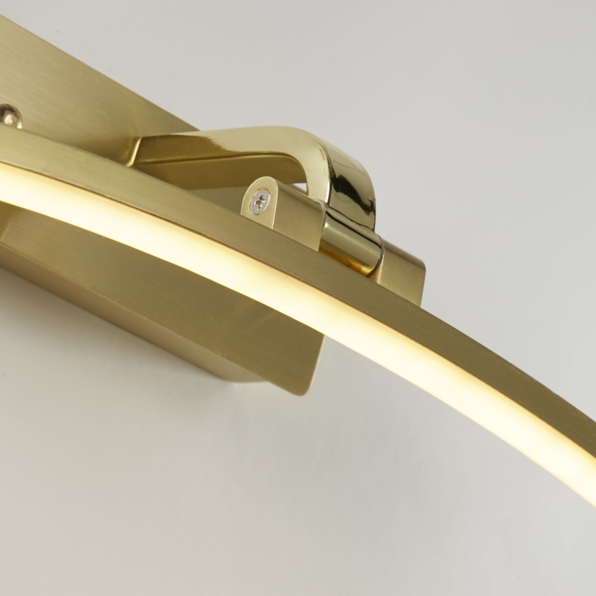 Searchlight - Iluminação de ilustração LED SANTORINI LED/8,2W/230V latão