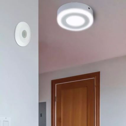 Sensor de movimento 230V