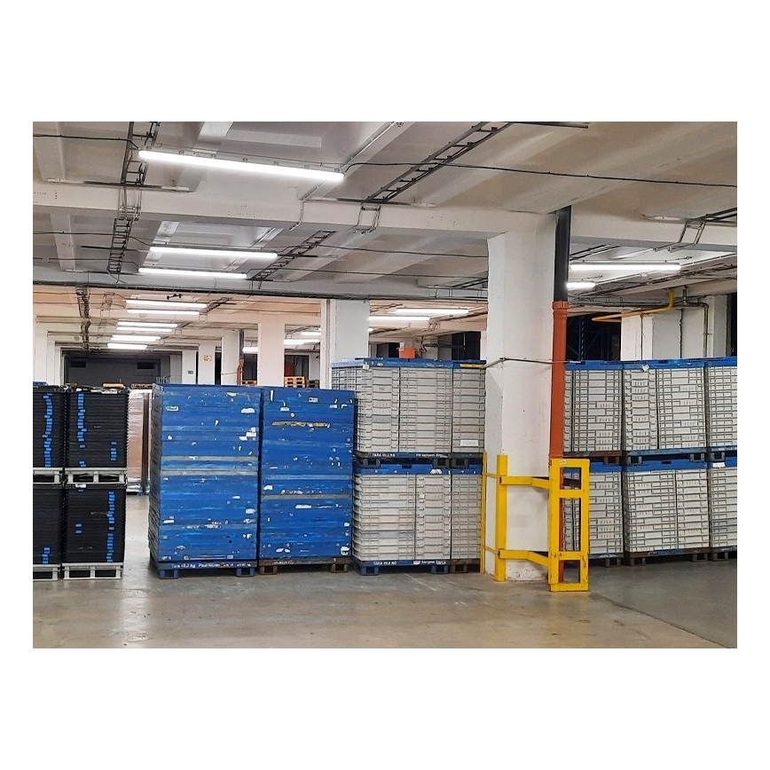 Sinclair - Iluminação industrial LED LED/45W/230V 4000K IK08 IP66