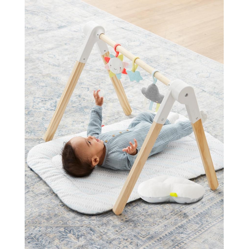 Skip Hop - Cobertor infantil para brincar com um trapézio de madeira LINING CLOUD