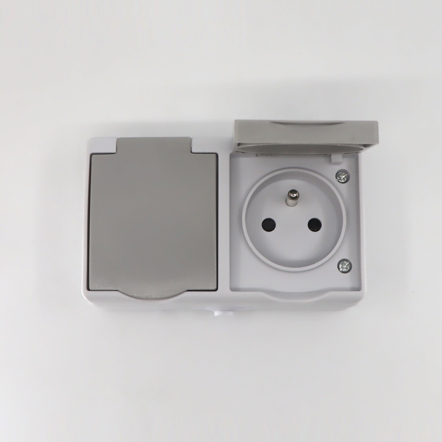 Double socket for humid environment IP54