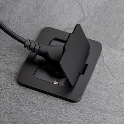 Tomada de chão de embutir para exterior IP55 preta retangular