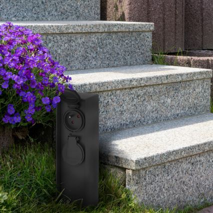 Coluna exterior com tomada 2Z 230V IP44