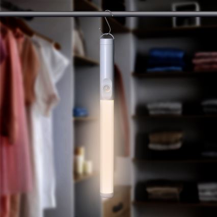 LED Iluminação de móveis recarregável com sensor LED/2,5W/3,7V 3000K 1800mAh