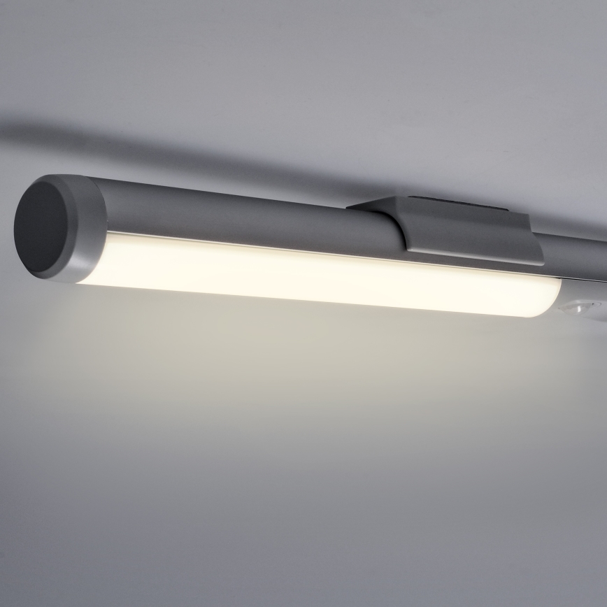 LED Iluminação de móveis recarregável com sensor LED/2,5W/3,7V 3000K 1800mAh