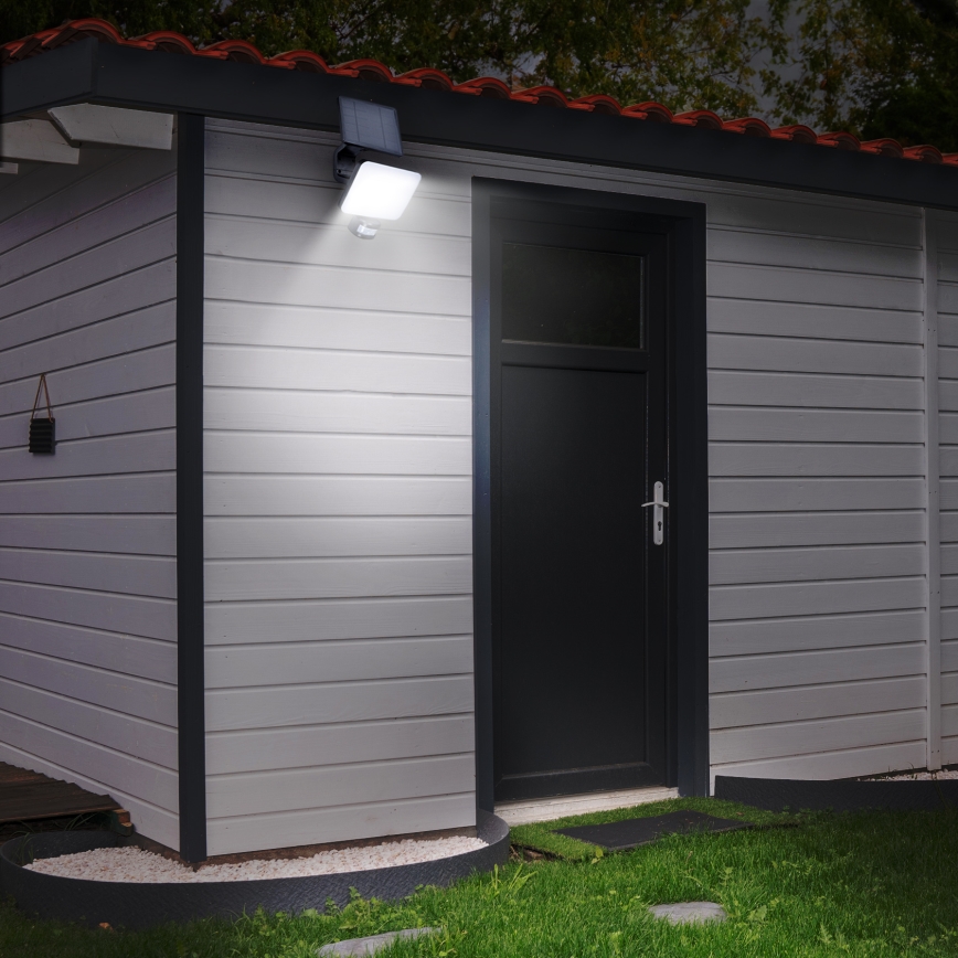 Holofote solar LED com sensor de movimento LED/11W/3,7V 4400mAh 3000K/4000K/6500K IP54