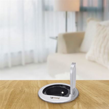 Tomada USB integrada com tampa 230V