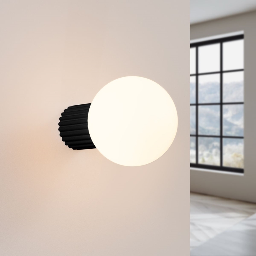 Iluminação de parede para casa de banho HALO 1xG9/8W/230V diâmetro 12 cm IP44 preto