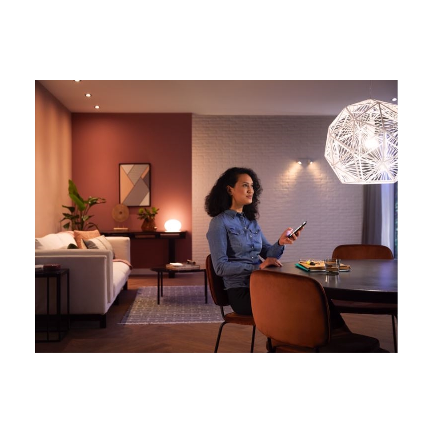Starter kit Philips Hue White Ambiance 3xE27/11W 2200-6500K + um dispositivo para conectar e comando