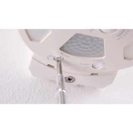 STEINEL 034955 - Sensor de movimento exterior SenslQ S branco IP54 + controlo remoto