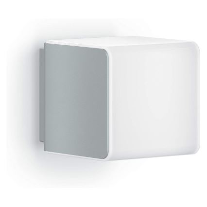 Steinel 055509 - Iluminação exterior LED com sensor L 830 LED/9.5W/230V IP44 prateada