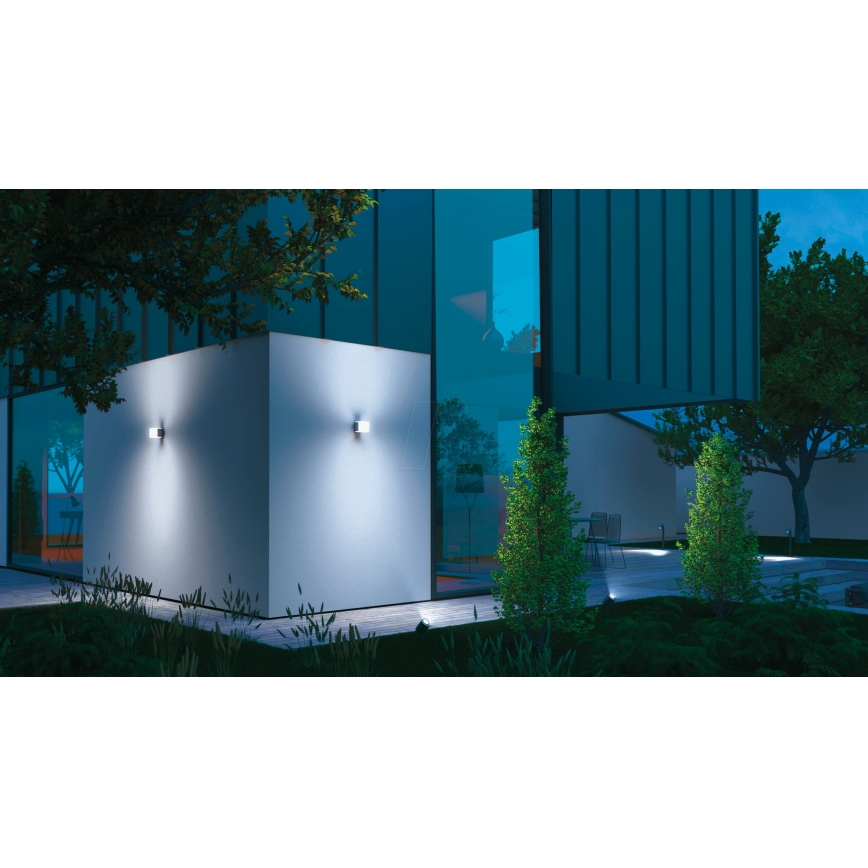 Steinel 055509 - Iluminação exterior LED com sensor L 830 LED/9.5W/230V IP44 prateada