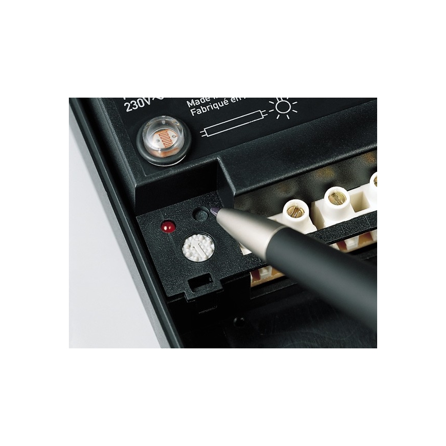STEINEL 550516 - Sensor noturno NightMatic 3000 Vario preto IP54