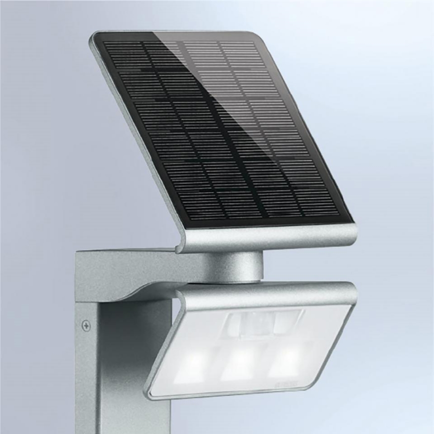 STEINEL 671211 - Foco solar LED com sensor XSolar GL-S 0,5W/LED prateado IP44