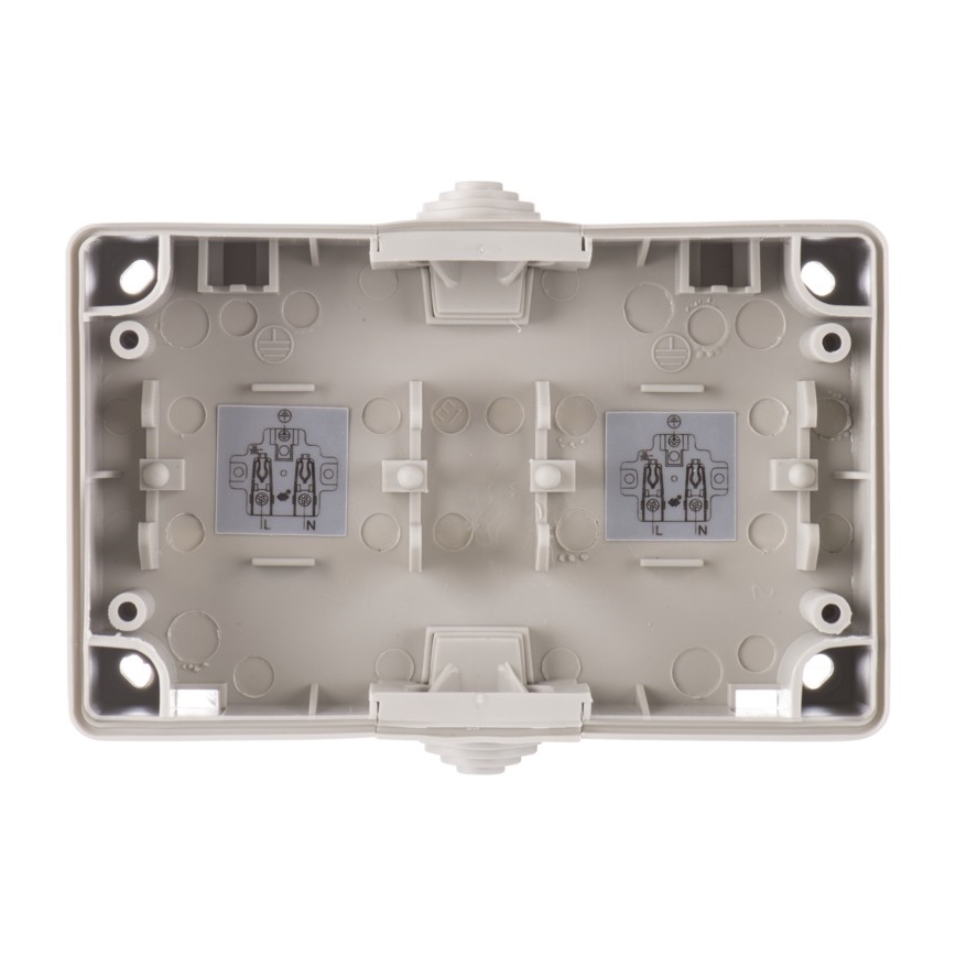 Tomada exterior FRENCH 250V/16A IP44 2Z