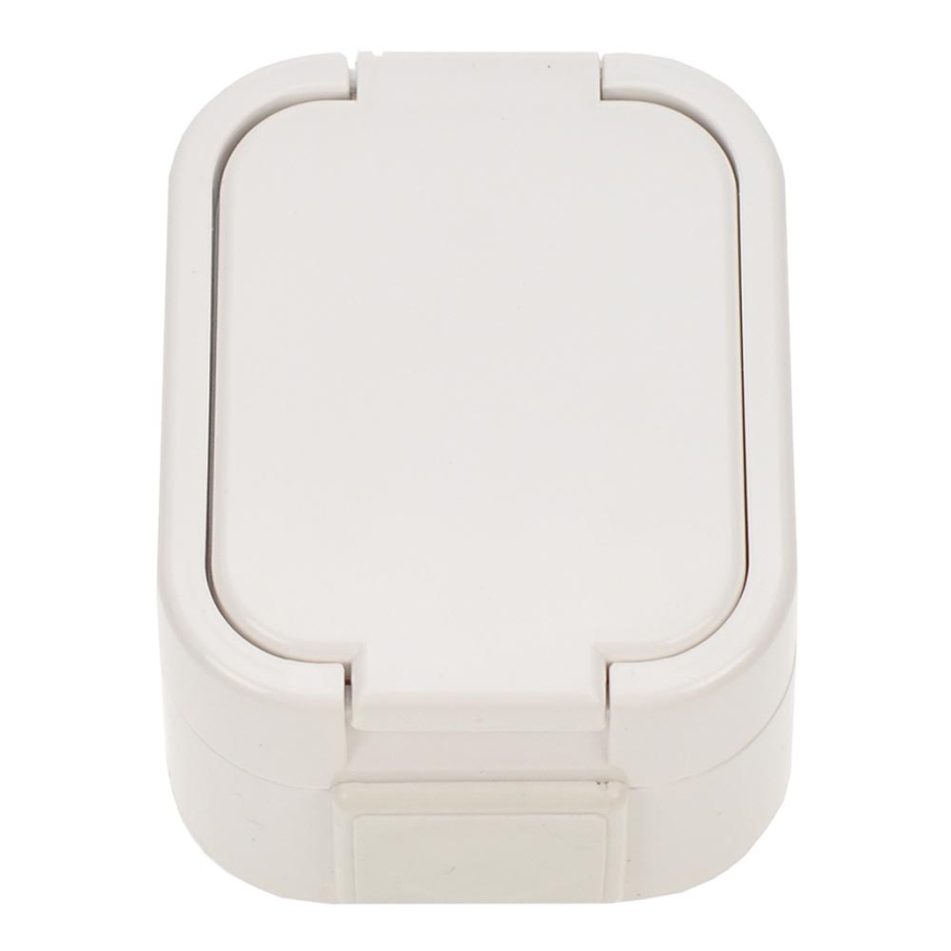 Tomada para ambiente húmido com tampa IP44