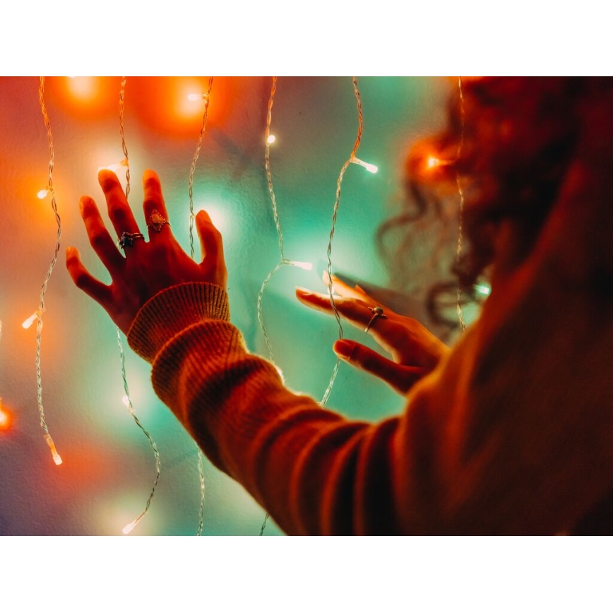 Twinkly - LED RGBW Regulação exterior Cortina de Natal CURTAIN 210xLED 6,1m IP44 Wi-Fi