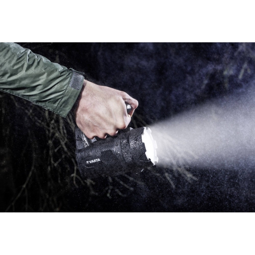 Varta 18751 - Lanterna LED LED/6W/6xAA IP54