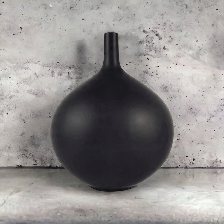 Vaso de cerâmica 24 cm, preto fosco