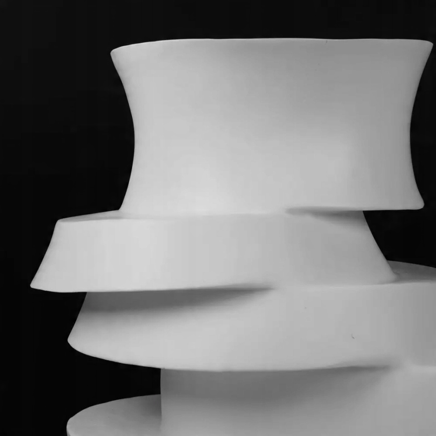 Vaso em resina 38 x 33 x 36 cm, branco