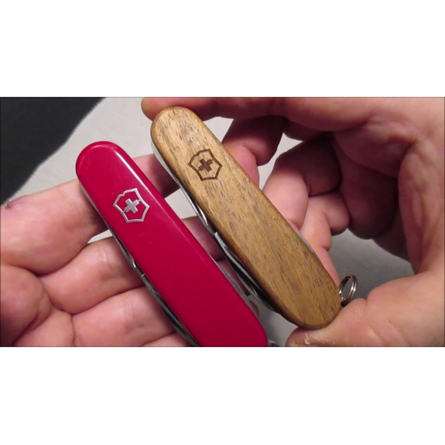 Victorinox - Canivete multifunções 9,1 cm/14 funções vermelho