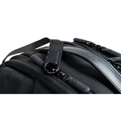 Victorinox - Mochila para computador portátil 15,6" Essentials 22 l preto