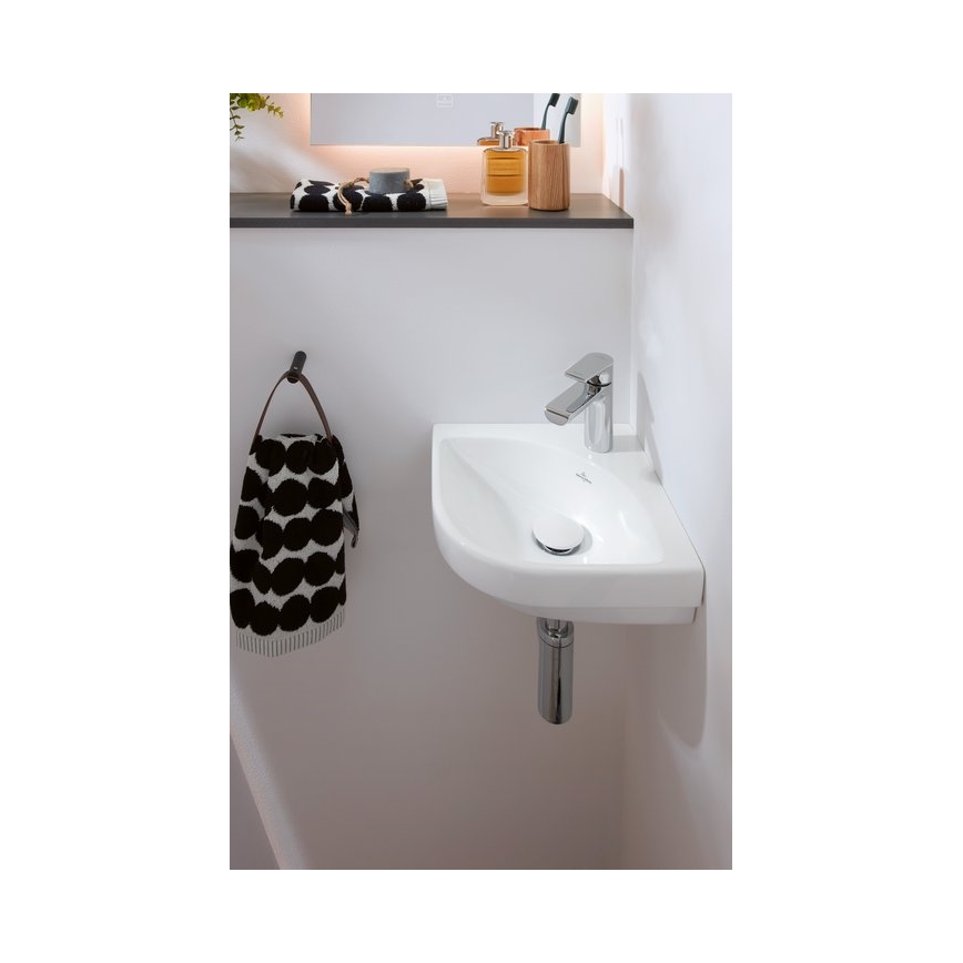 Villeroy & Boch 43714601 - Lavatório de canto suspenso SUBWAY 3.0 32x32 cm cerâmica/branco