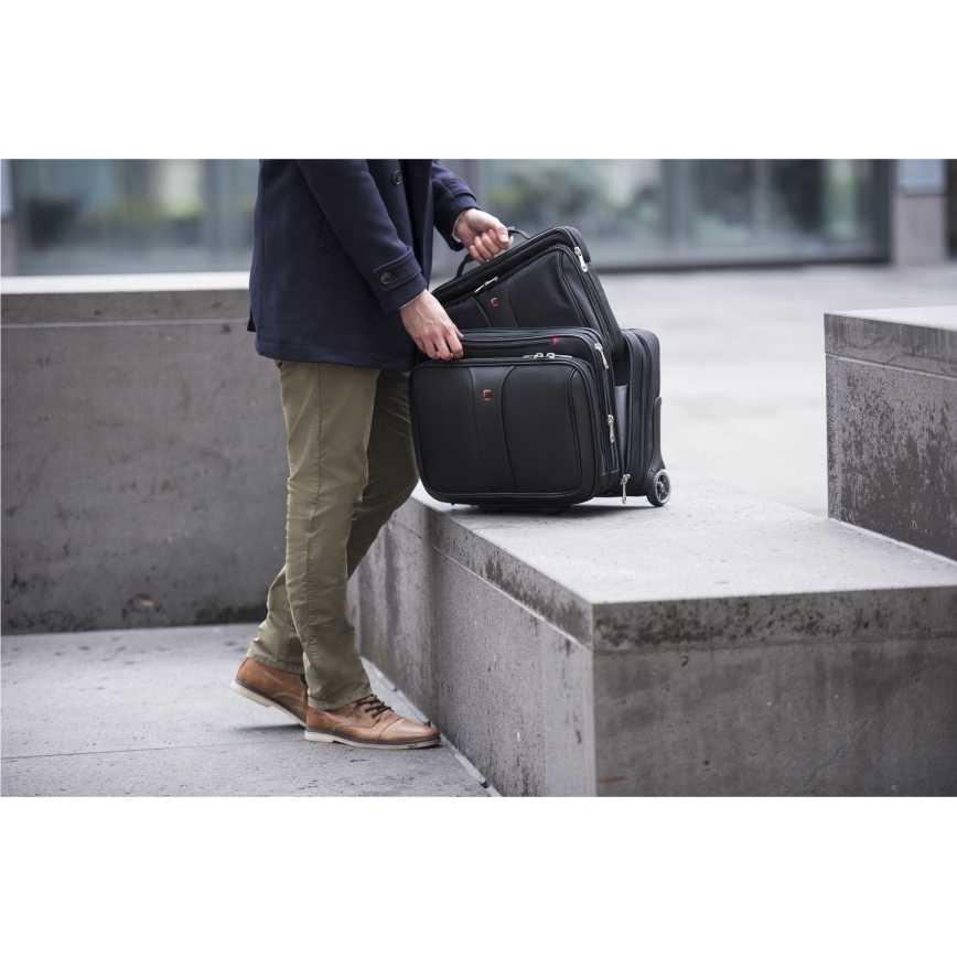 Wenger - Mala de viagem com rodas 25 l 17“ + bolsa para portátil 15,6” Patriot preto